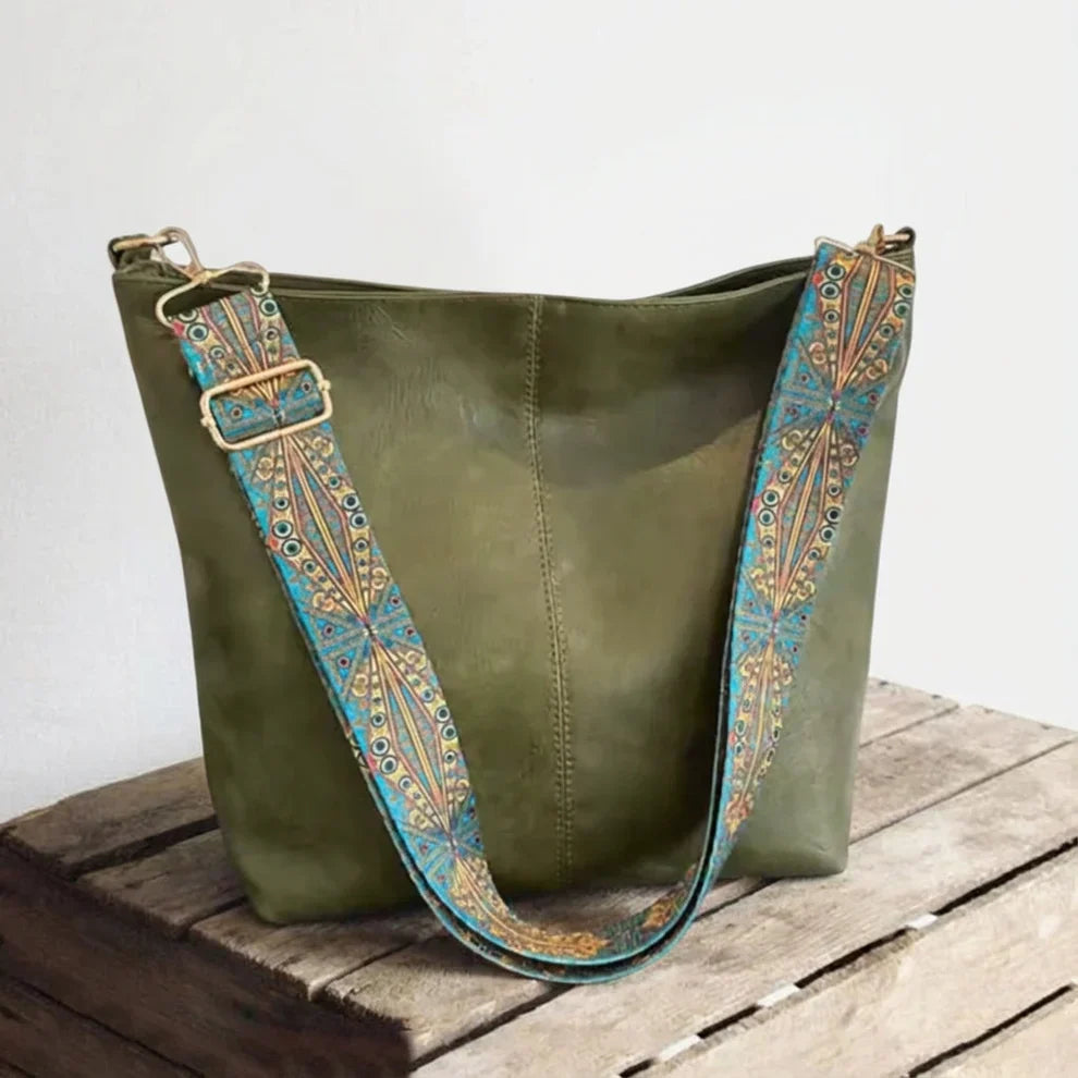 Chelsey | Spacious and Organized — Leather Work Bag with Compartments