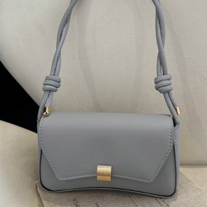 Clara | Vintage Leather Clutch for Every Day