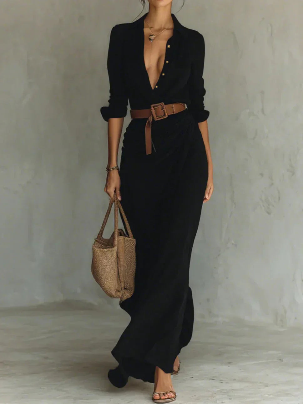 Camille™ | Maxi dress with lapels and a waist belt
