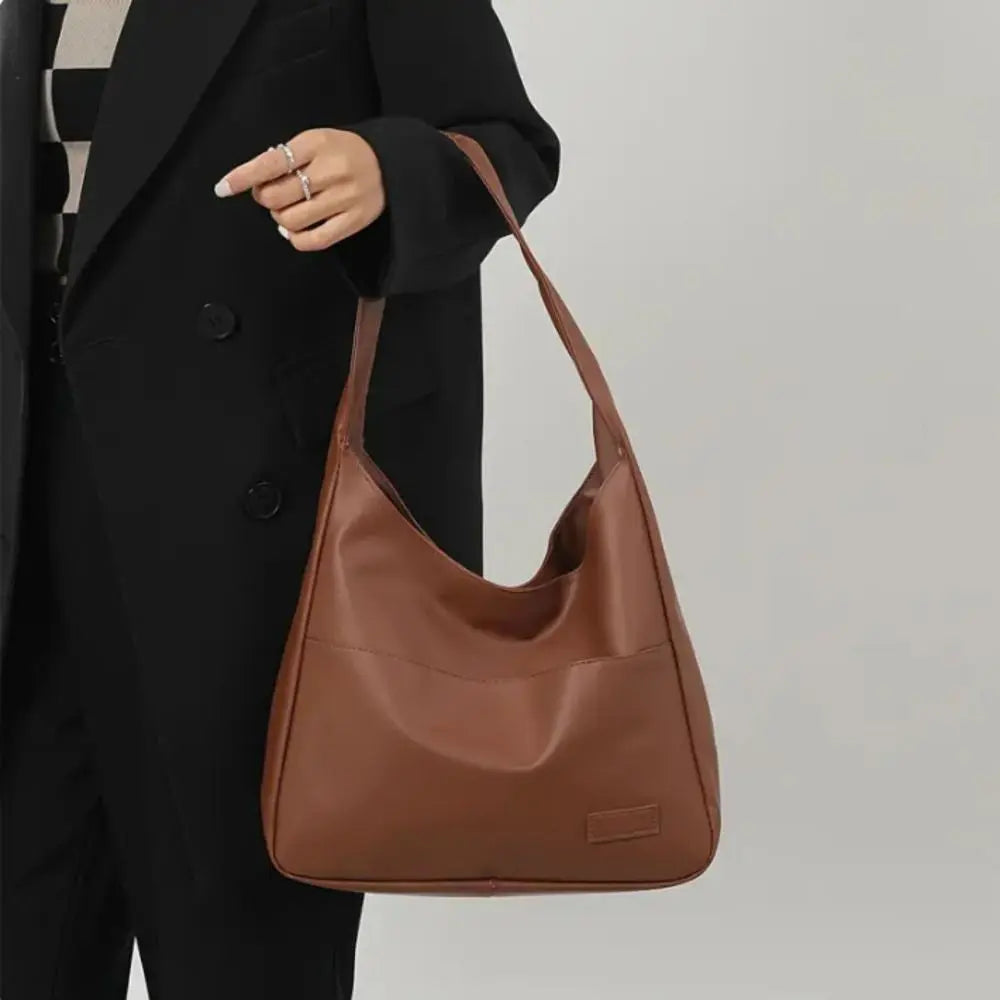Gloria | Vintage Style, Modern Portability — Leather Bag