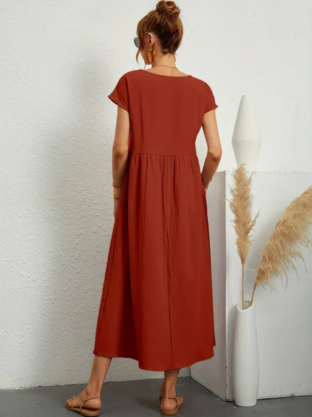 Gabriela™ | Midi fluid dress of timeless elegance