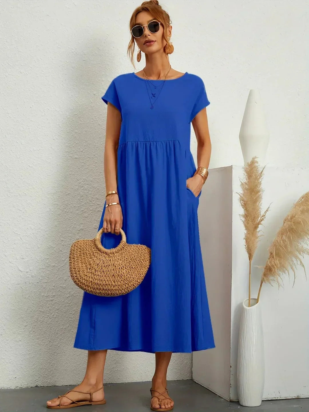 Gabriela™ | Midi fluid dress of timeless elegance