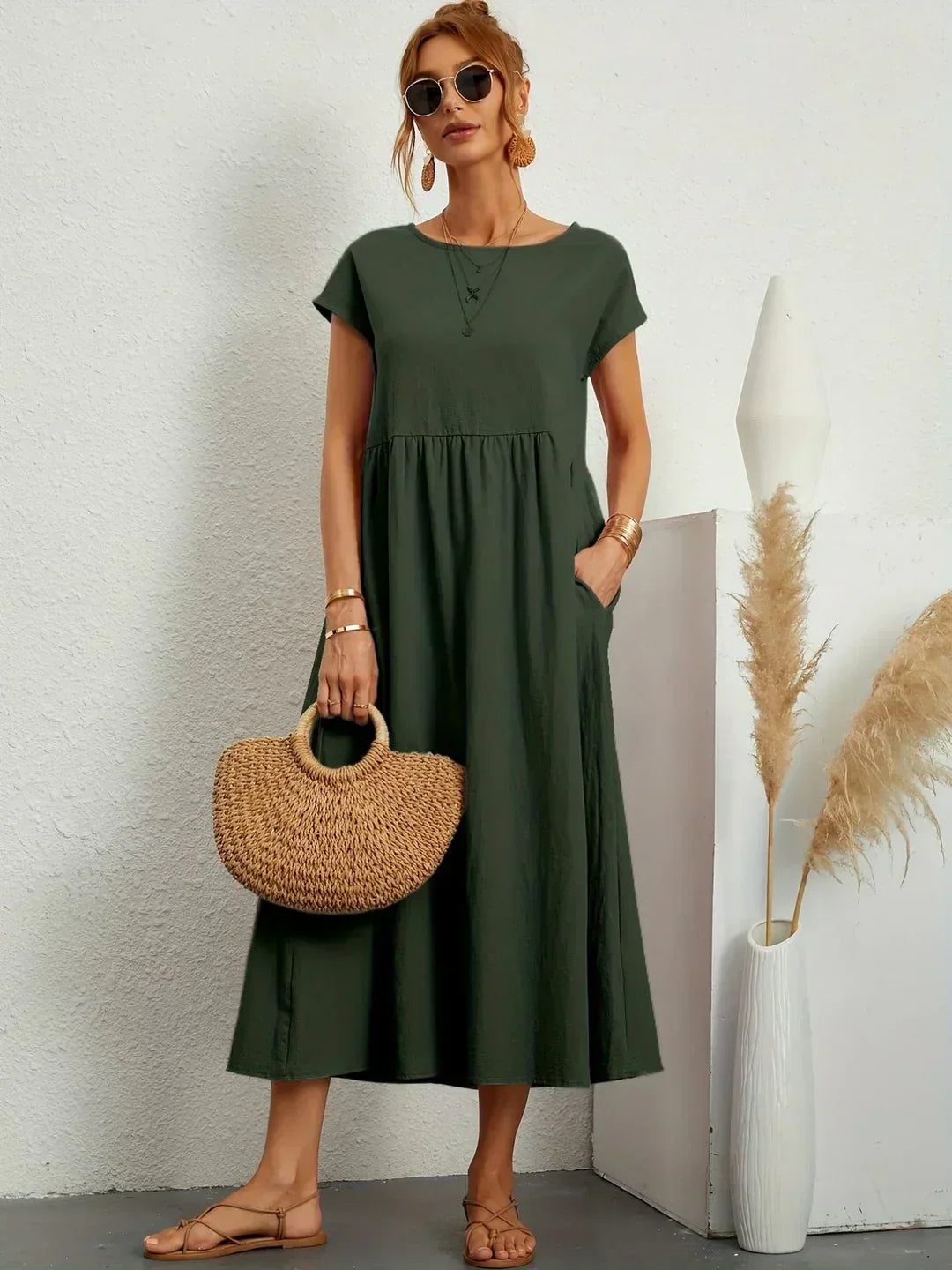 Gabriela™ | Midi fluid dress of timeless elegance