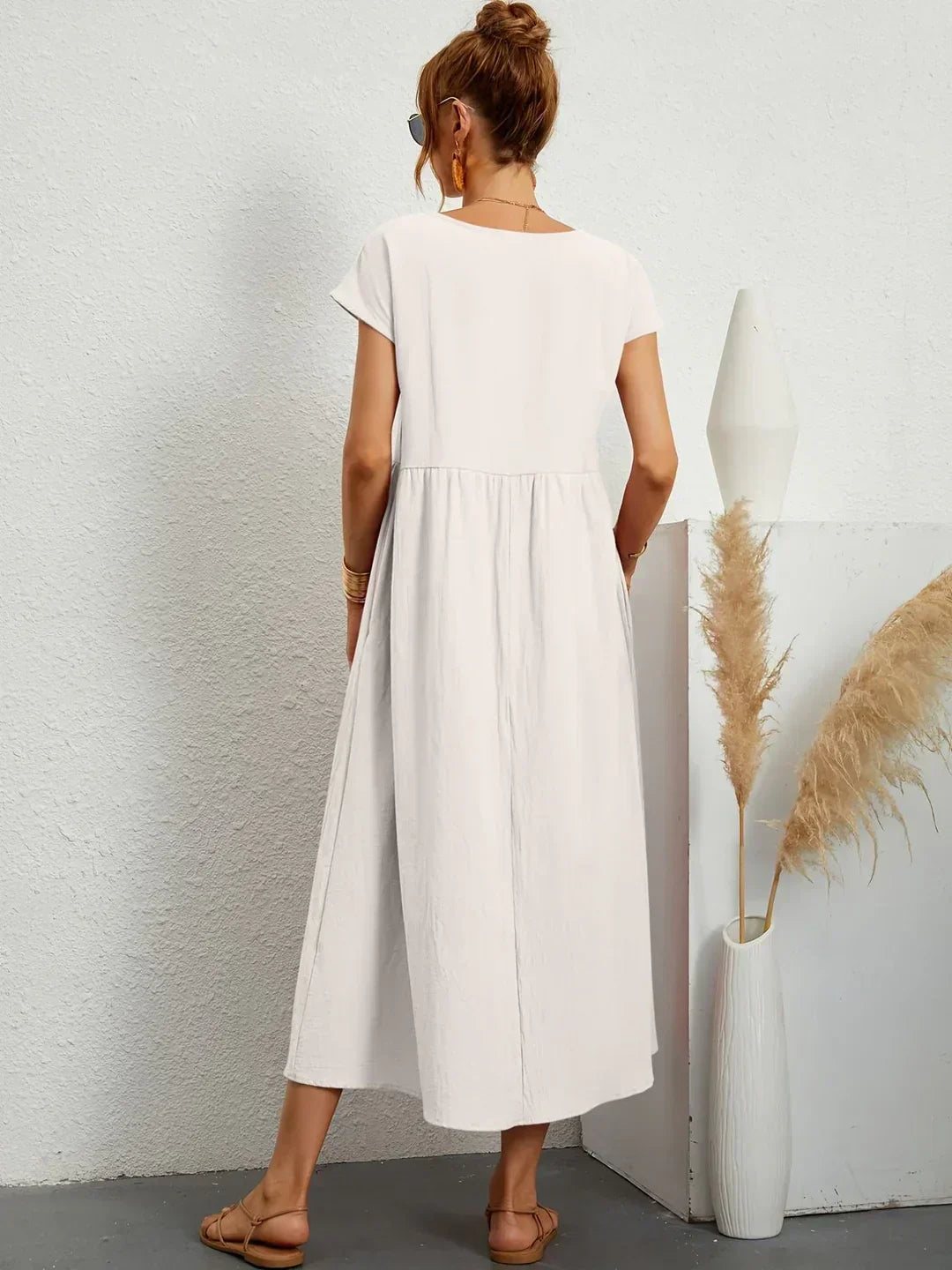 Gabriela™ | Midi fluid dress of timeless elegance