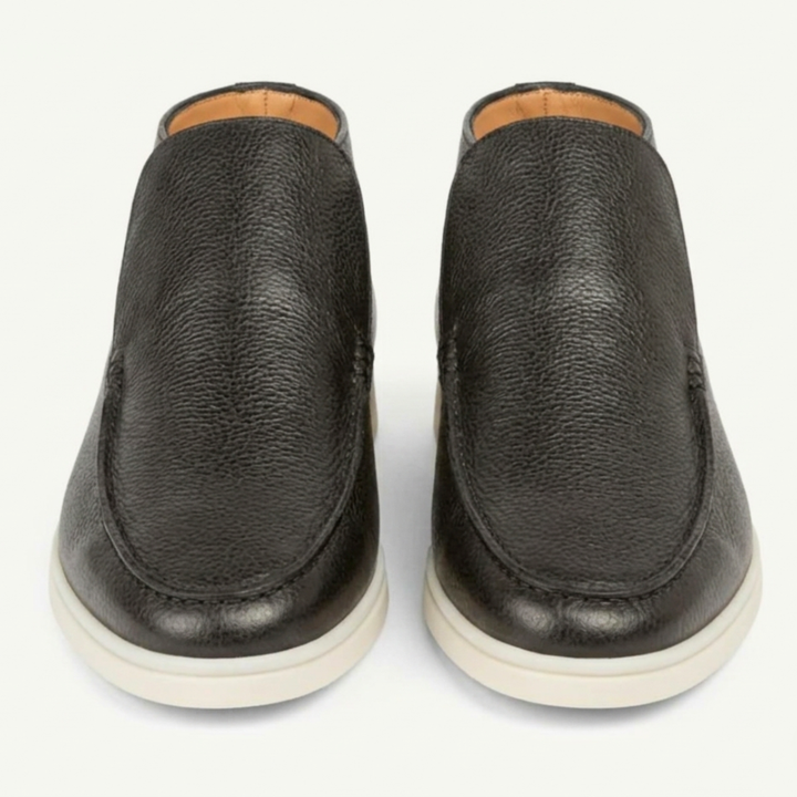 Vincenzo - Black Leather
