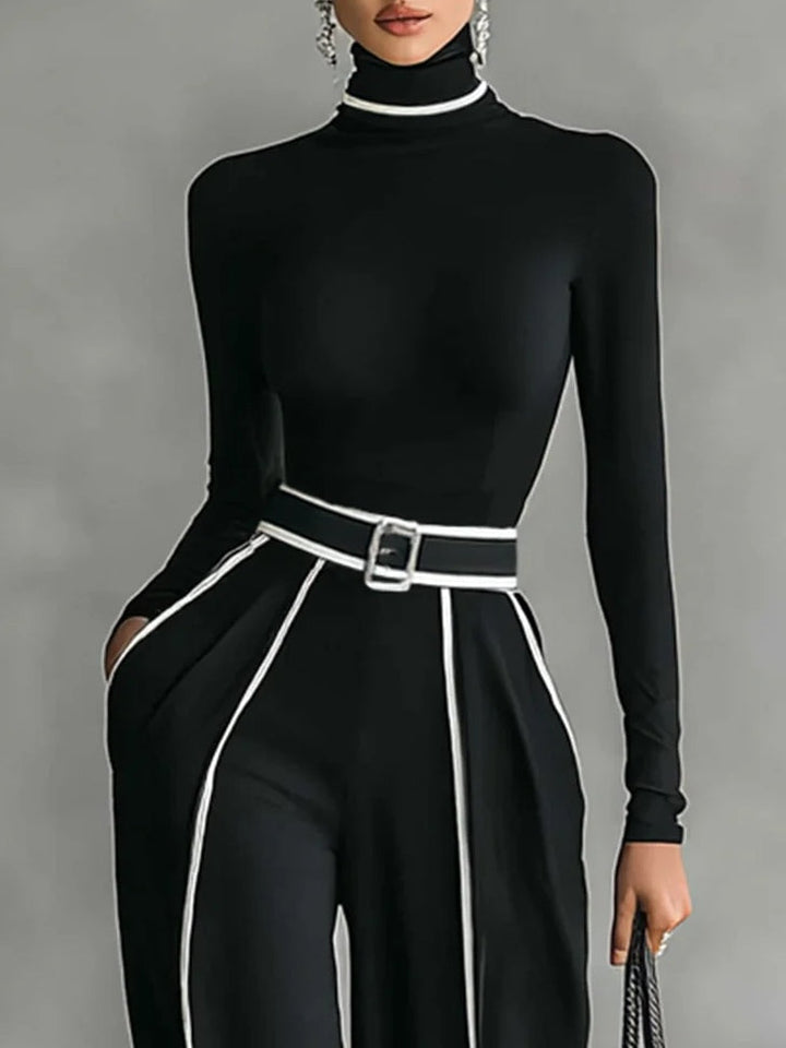 Vera™ | Elegant set with contrasting detail