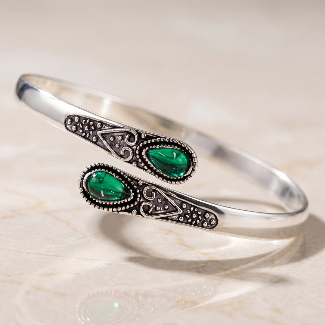 Esmeralda Devereux Bracelet